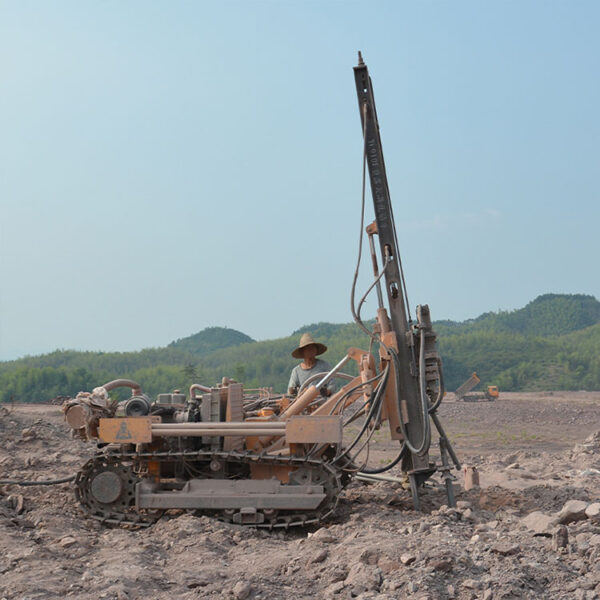 Hydrauliczna obrotowa wiertnica górnicza z silnikiem wysokoprężnym z drugiej ręki