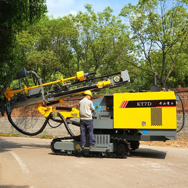 KT5 Integrated DTH Drill Rig Max 25m Drilling Depth