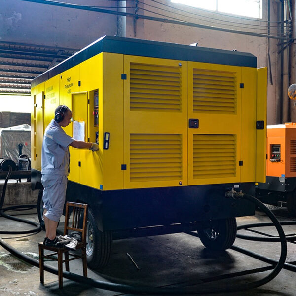 Compressor de ar de parafuso de poço profundo fixo de dois estágios LGZJ 400HP